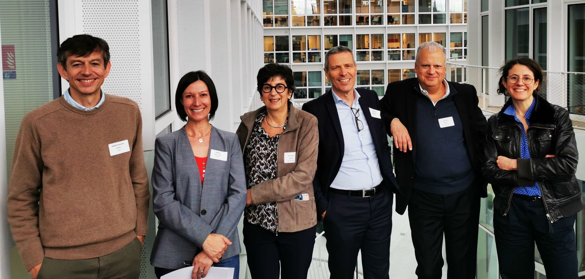 De g. à dr. : Franck Morschhauser , Anne-Laure Borrel, Sophie Allauzen, Guillaume Cartron, Michel Azoulay et Clémentine Sarkozy - @ Lysarc